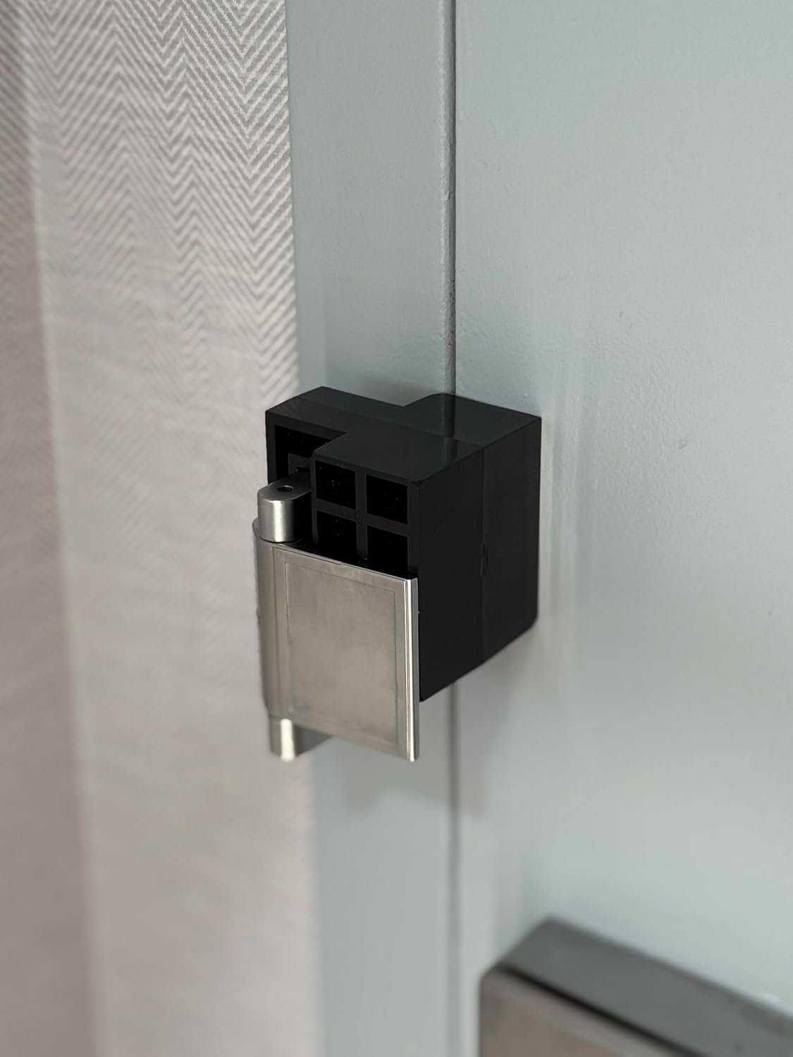 RONX Sleep Safe Hotel Lock for Privacy Latches